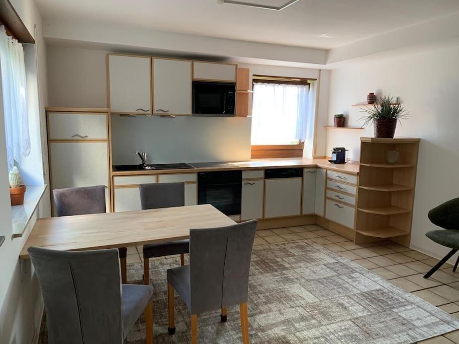 Ruhige Wohnung Im Schwarzwald Pforzheim Esterno foto